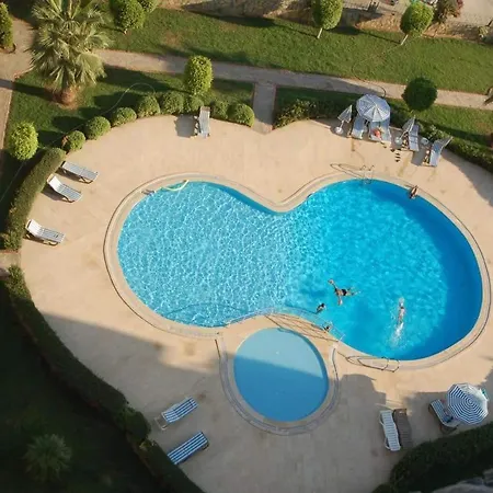 Gold City Luxury3